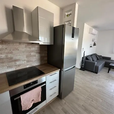 Second Home****, 2-bedroom Apartment,
