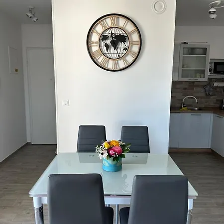 Second Home****, 2-bedroom Apartment, * Rogoznica (Sibenik-Knin)