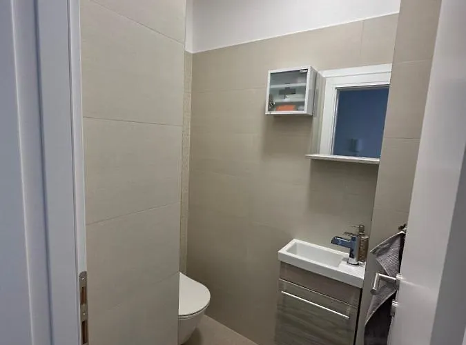 Second Home****, 2-bedroom Apartment, Appartement