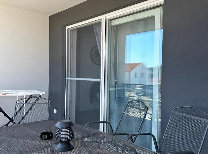 Appartement Second Home****, 2-bedroom Apartment,